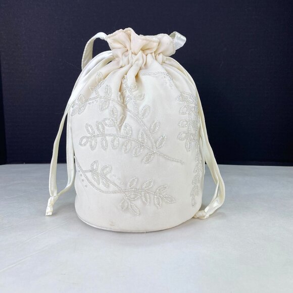 Seed Bead Cinch Draw String Wedding Money Bag Bath and Body Works - Picture 1 of 12